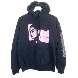 Ariana Grande Sweetener Concert Tour Hoodie Size Medium